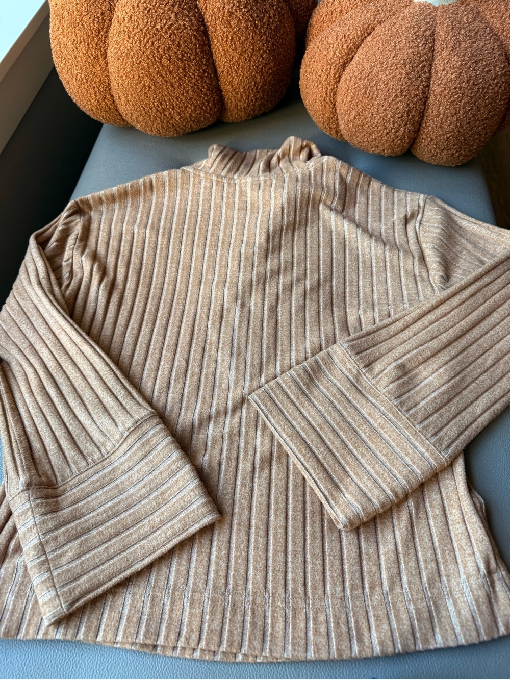 Lou&Gray Ribbed  Half-Zip Sweater - Camel - Picture 5 of 5
